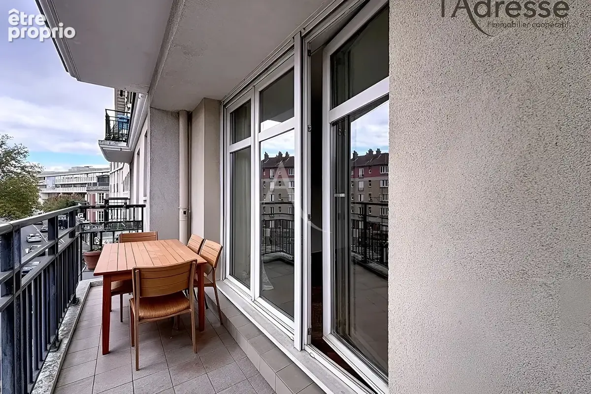 Suresnes - Marché Caron - 4 pièces de 94m² cave parking - photo 3