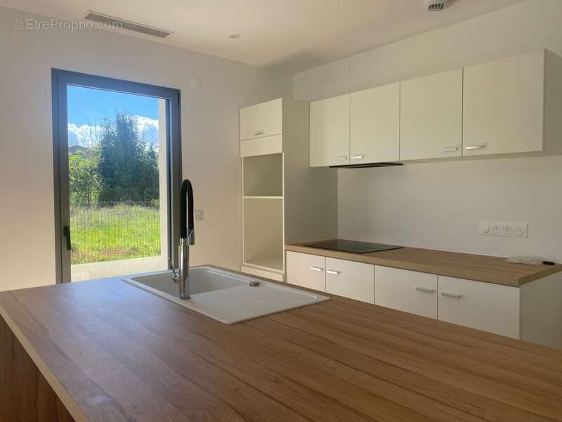 Maison à ARTIGUES-PRES-BORDEAUX