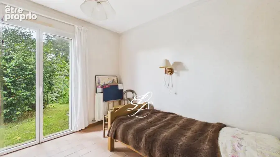Maison 8 pièces 166 m² à vendre à Chateaugiron (35410) - photo 6