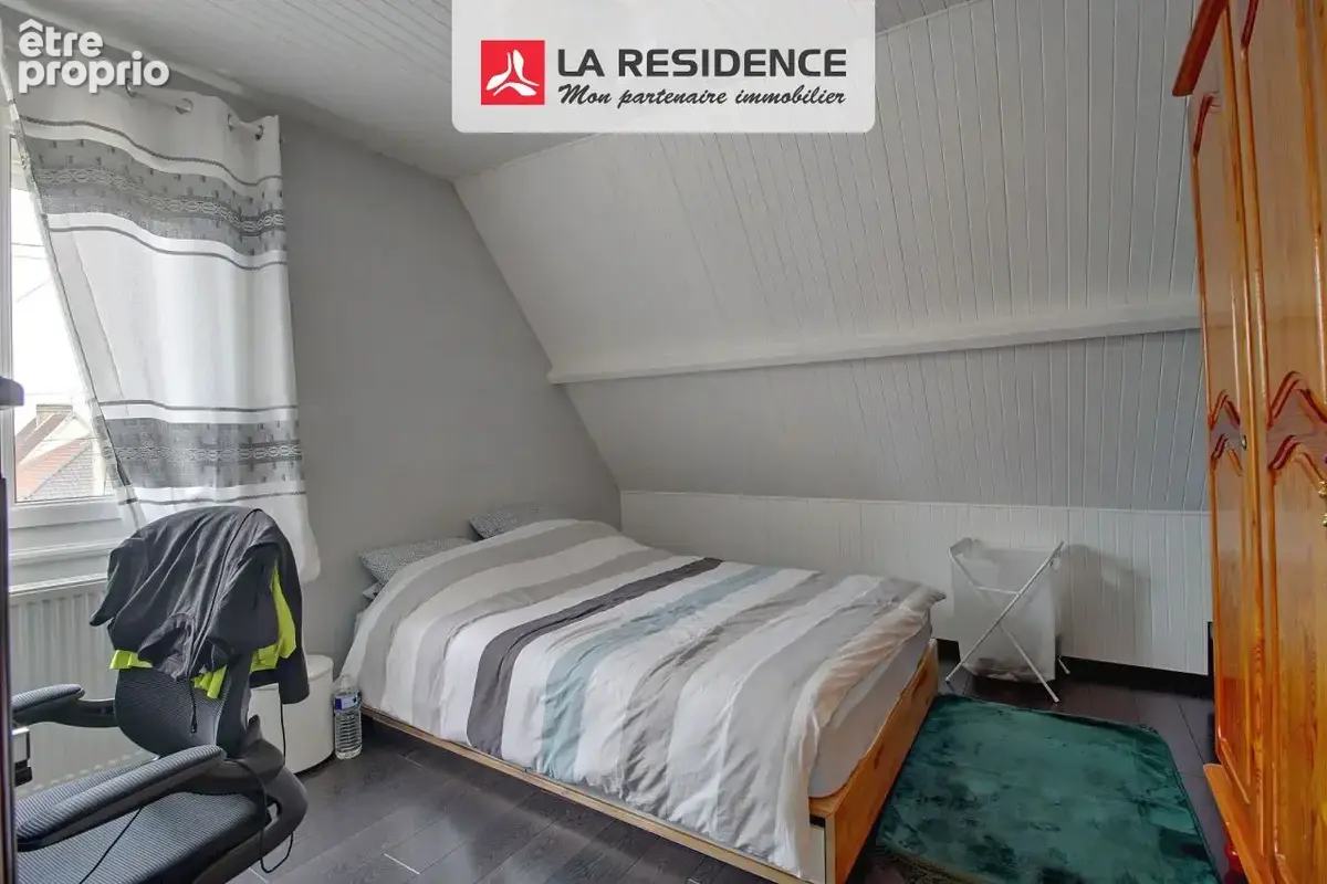 Maison 4 pièces 80 m² à vendre à Saint-Etienne-Du-Rouvray (76800) - photo 5