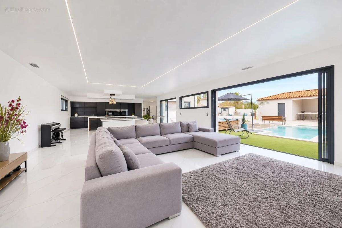Maison de caractère avec piscine à Pia - photo 4