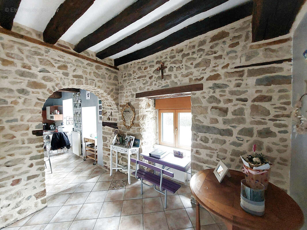 Maison à LA GUERCHE-DE-BRETAGNE