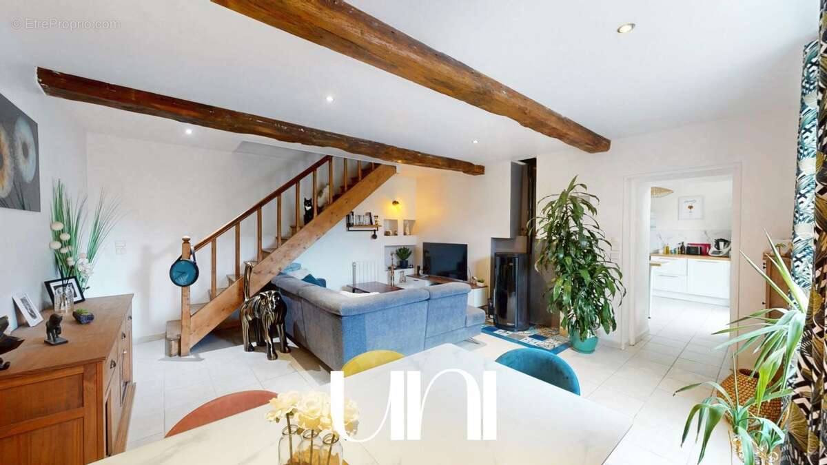 Maison à FONTENAY-LE-PESNEL