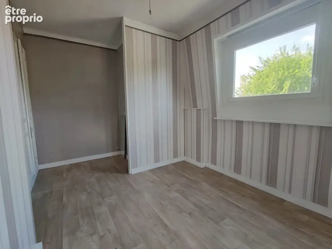 Barbieux lafargue type 2 avec terrasse et parking - photo 9