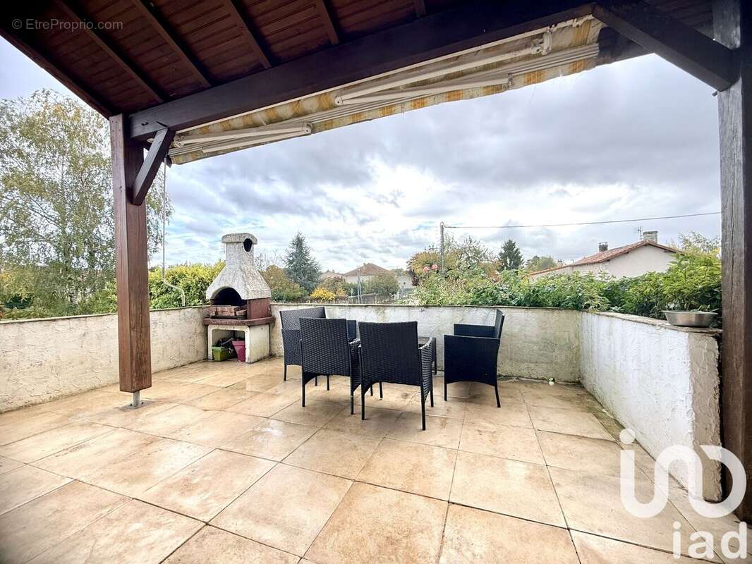 Photo 3 - Maison à LA VILLEDIEU-DU-CLAIN