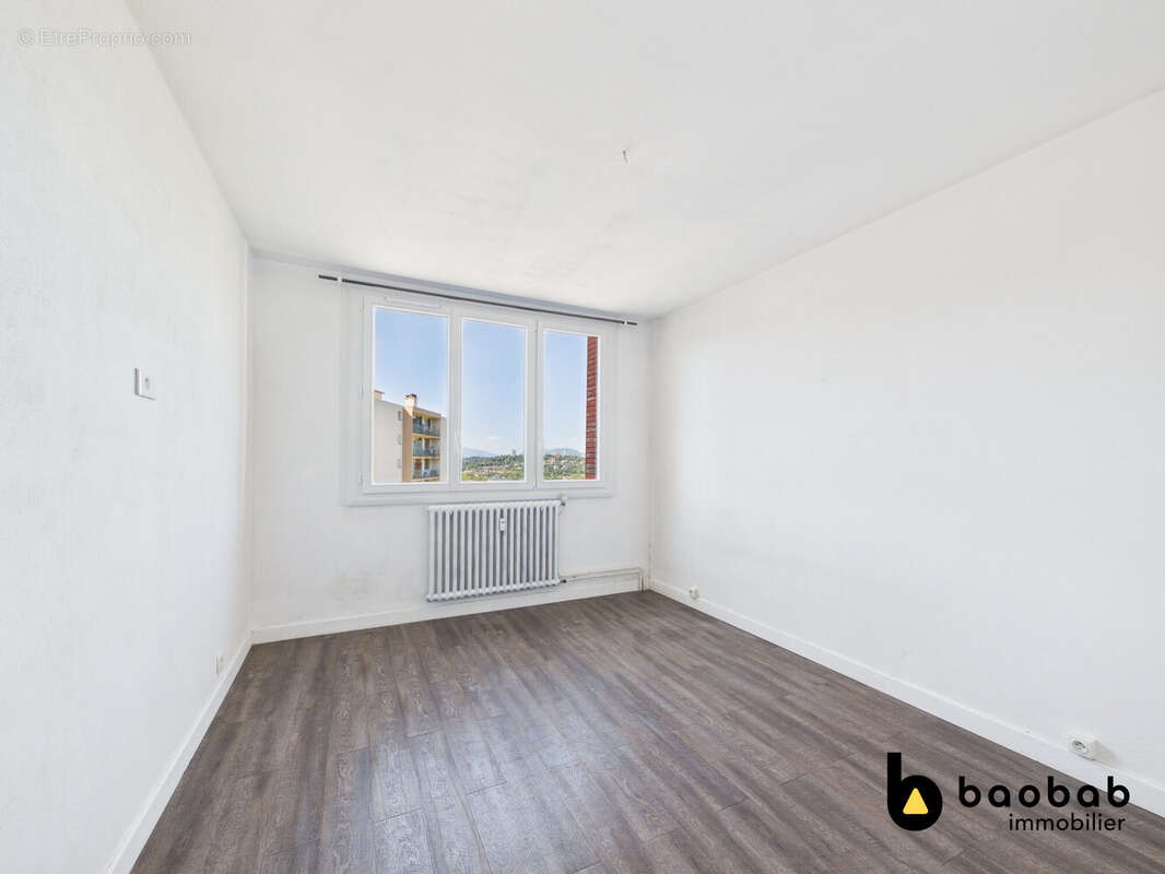 Appartement 59 m² à Chambery  - photo 9