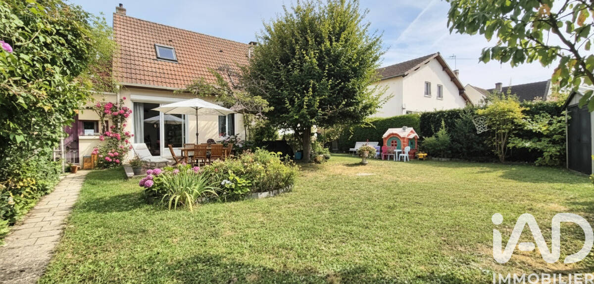 Photo 1 - Maison à PONTAULT-COMBAULT