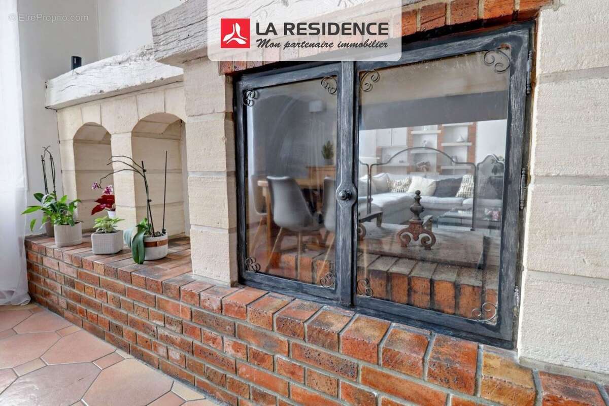 Maison 248 m² à Pont-De-L'arche  - photo 4