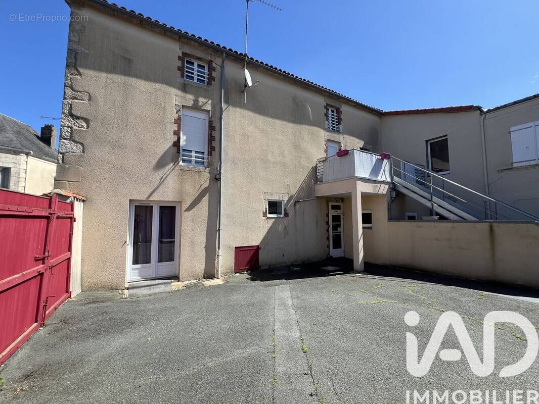 Photo 1 - Maison à MENOMBLET