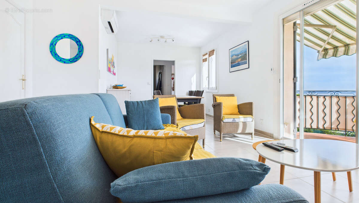 Appartement à CARQUEIRANNE