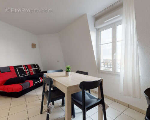 Appartement à MAISONS-ALFORT