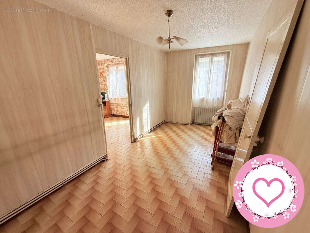 Maison à SULLY-SUR-LOIRE