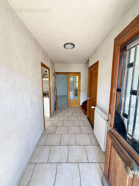 Maison à LEAZ
