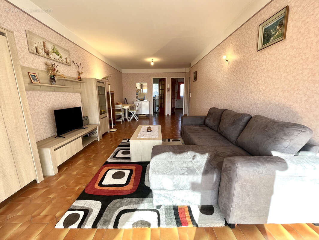 Appartement à FREJUS