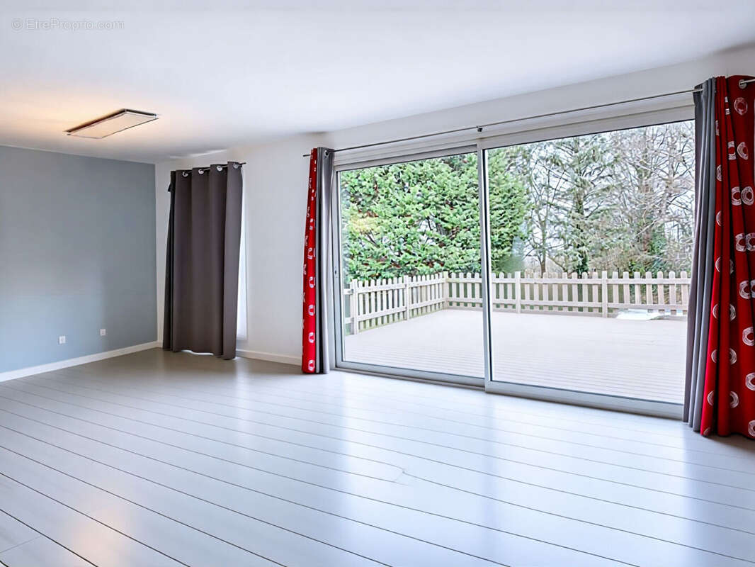 Maison à TRANS-LA-FORET