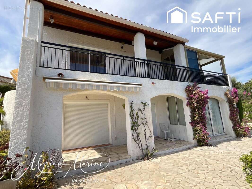 Photo 8 - Maison à ROQUEBRUNE-SUR-ARGENS