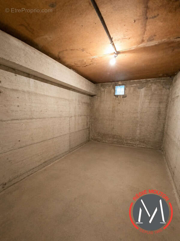 Appartement 59 m² à Bron  - photo 8