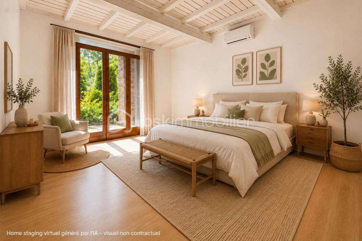 Maison familiale rénovée – 4 chambres – Terrain 4 000 m² – Vence la Sine - photo 16