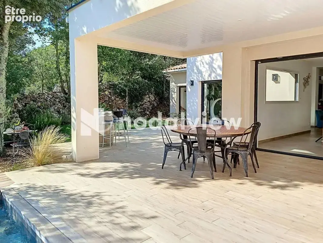 *** Villa d’architecte avec piscine à débordement et T2 indépendant - grand garage – proche Pic Saint-Loup / Montpellier Nord –  - photo 6