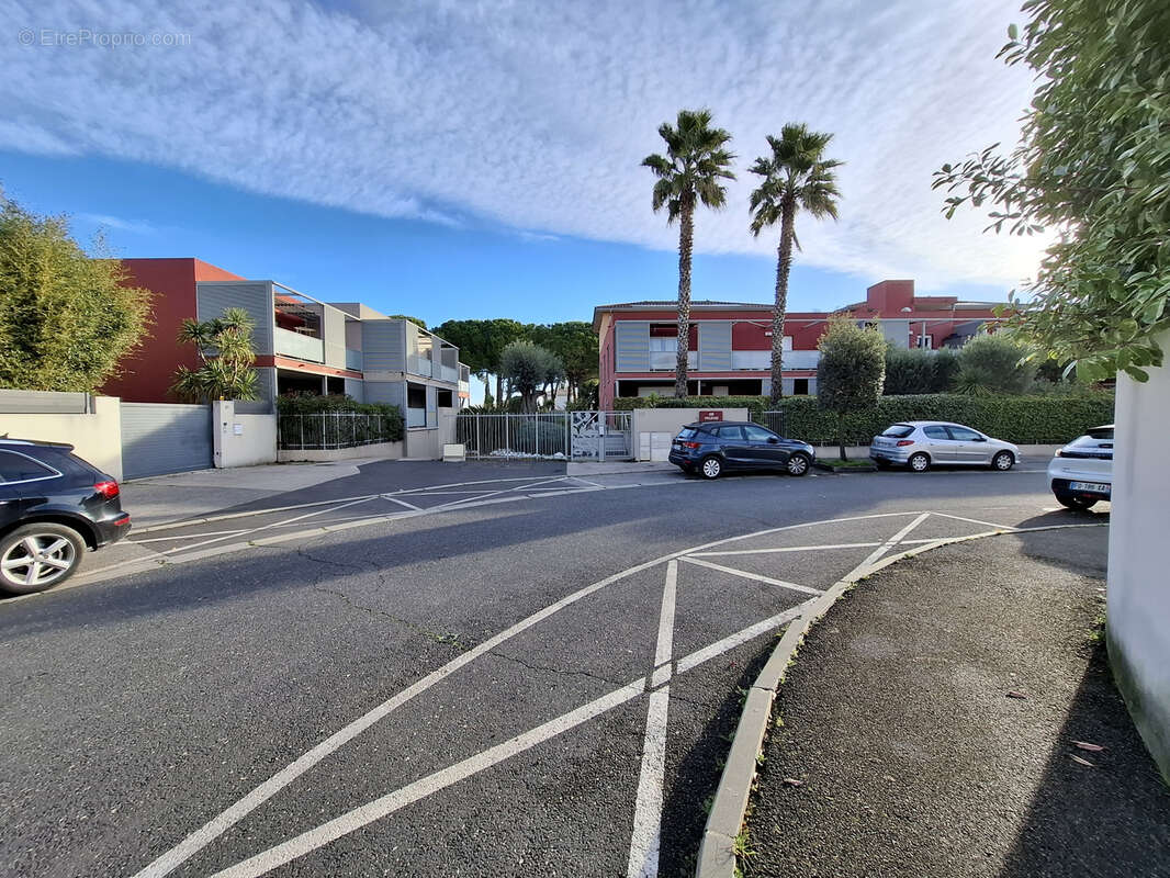 Appartement à MAUGUIO