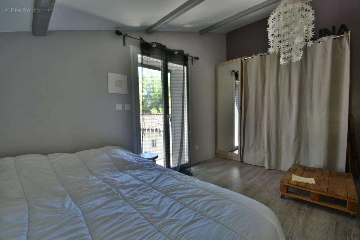 Maison à MAS-DE-LONDRES