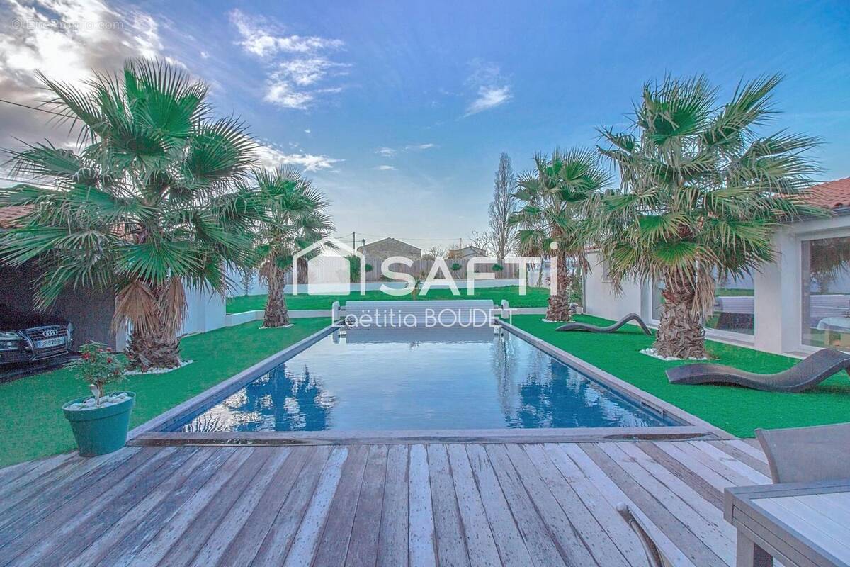 Photo 1 - Maison à ROCHEFORT