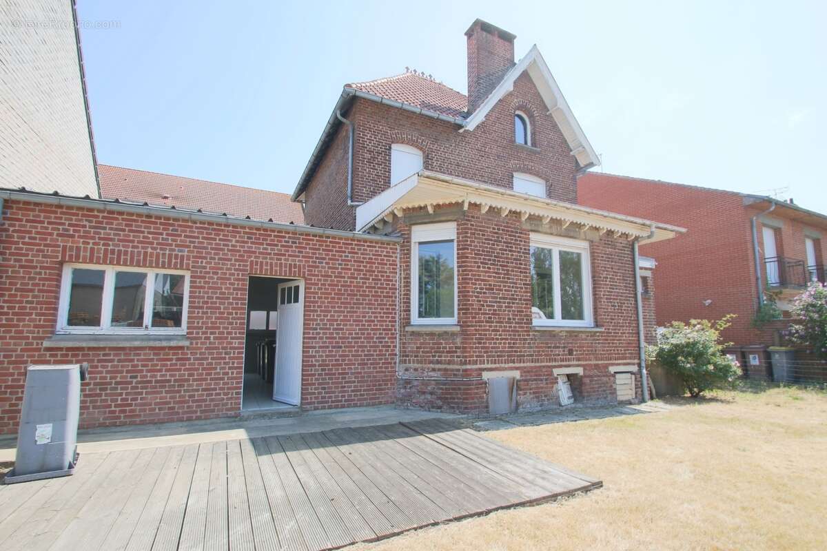Maison à vendre 5 pièces ARQUES (62) - photo 2