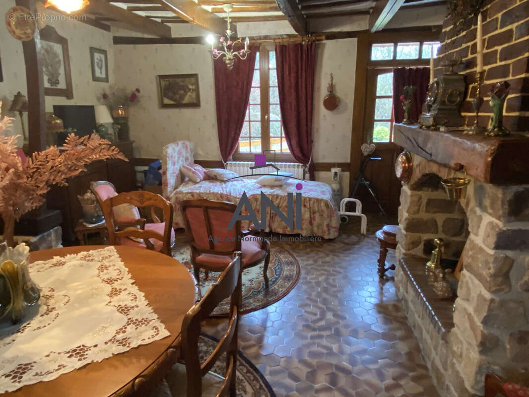 Maison à LUNERAY