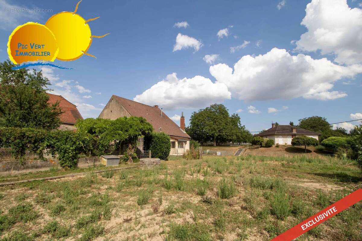 Maison avec dépendances à rénover - photo 6