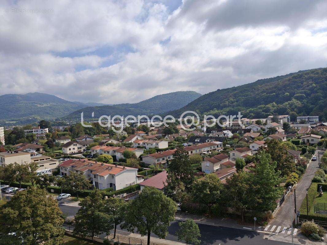 Appartement à ECHIROLLES