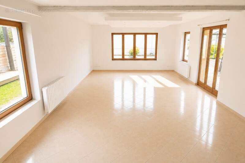 76600 - le havre - t6/t5 - lumineux - vue dégagée - sanvic belfort- piscine - jardin _investissement locatif - photo 3