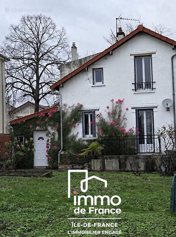 Maison à MASSY