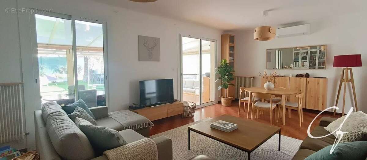 Maison à FREJUS