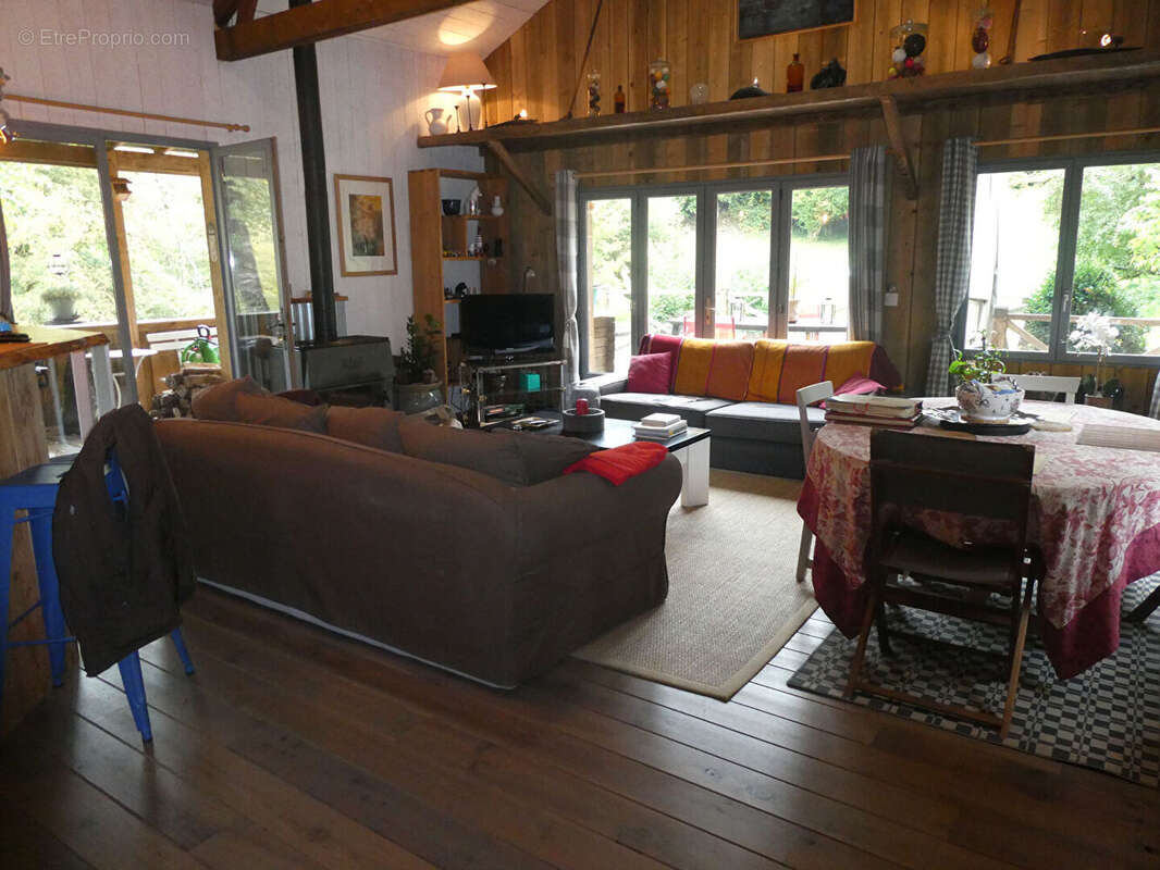 Maison à PONT-L&#039;EVEQUE