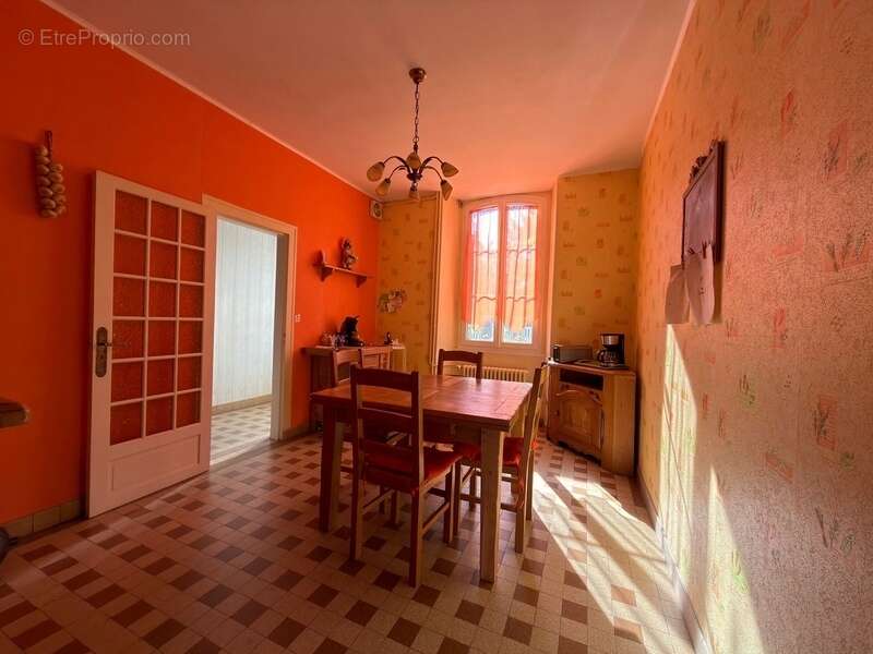 Maison à OUARVILLE