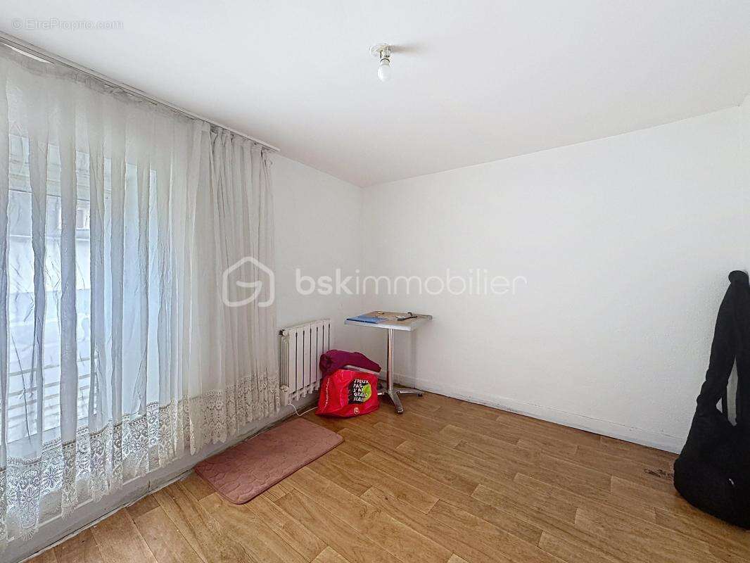 Spécial Investisseur: Bel Immeuble de rapport - photo 8