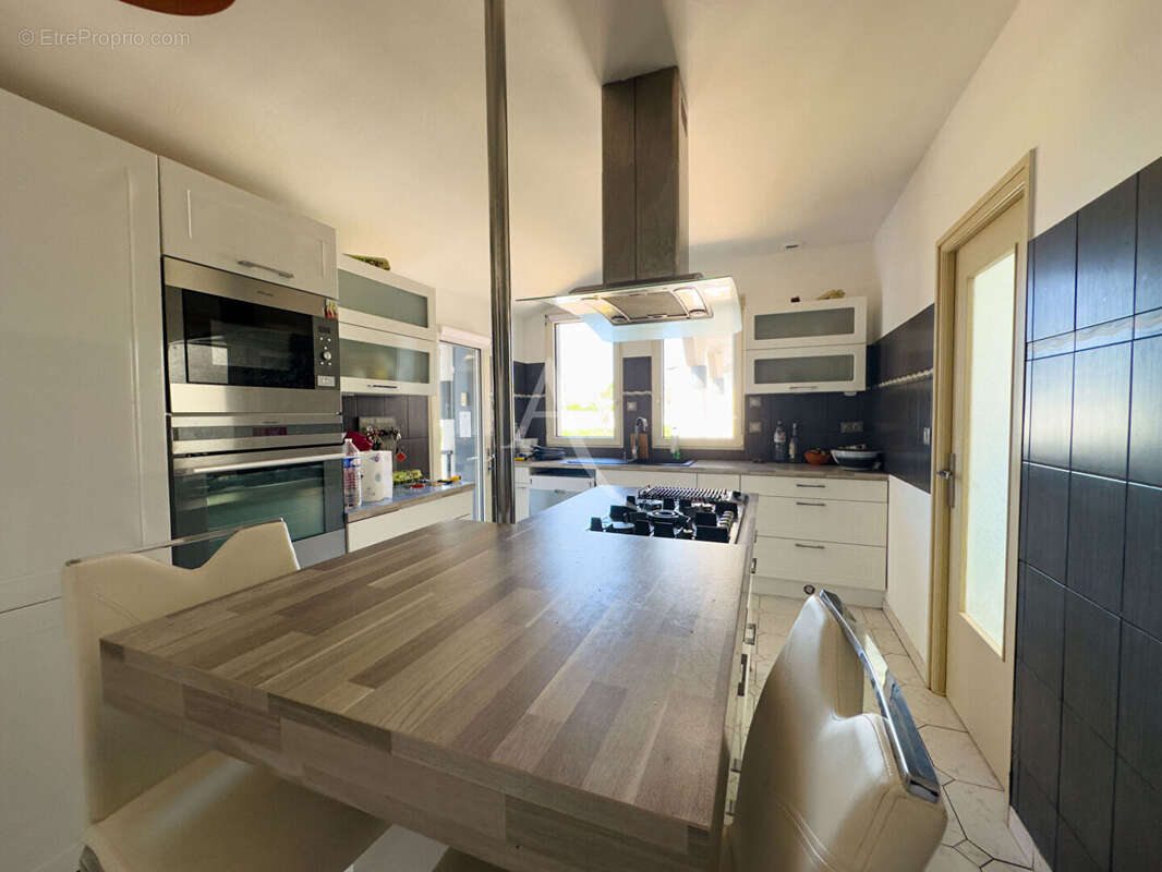 Maison à SAINT-REVEREND