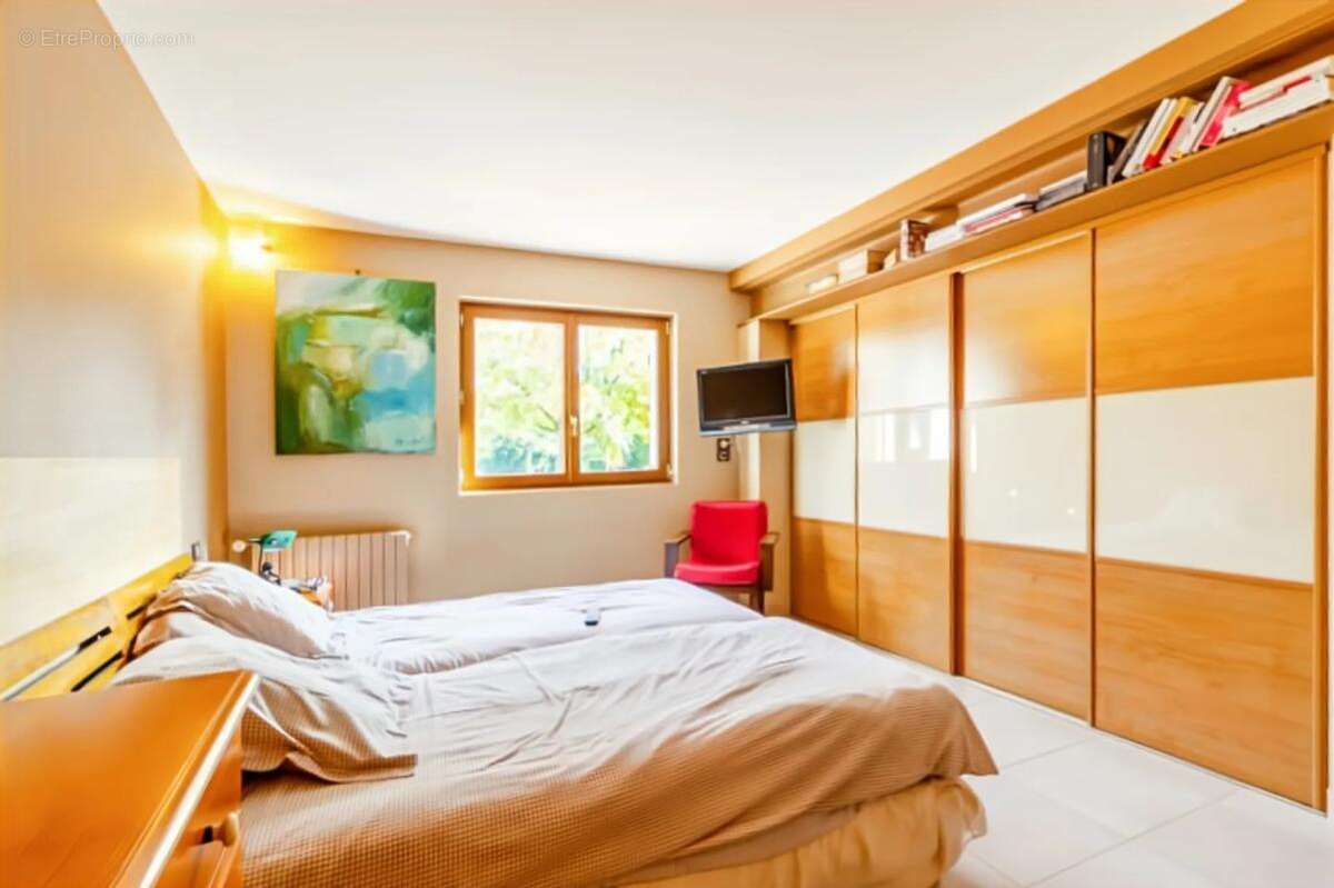 Maison à DAMPIERRE-EN-GRACAY