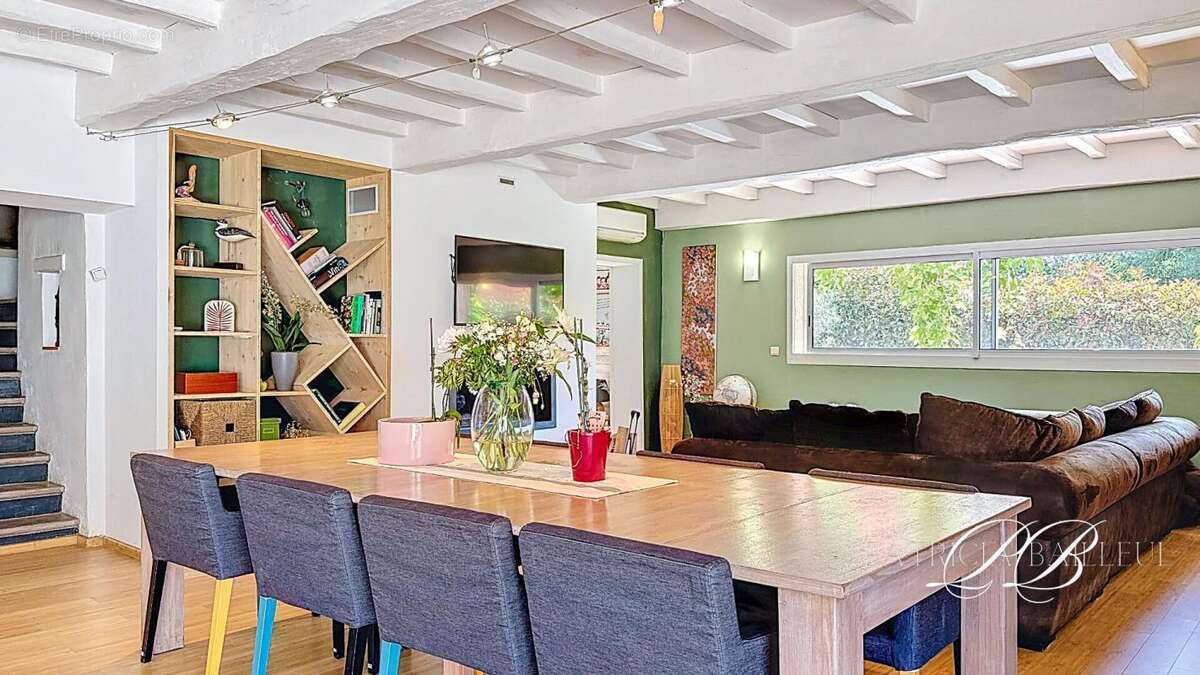 Maison à SAINT-CYPRIEN