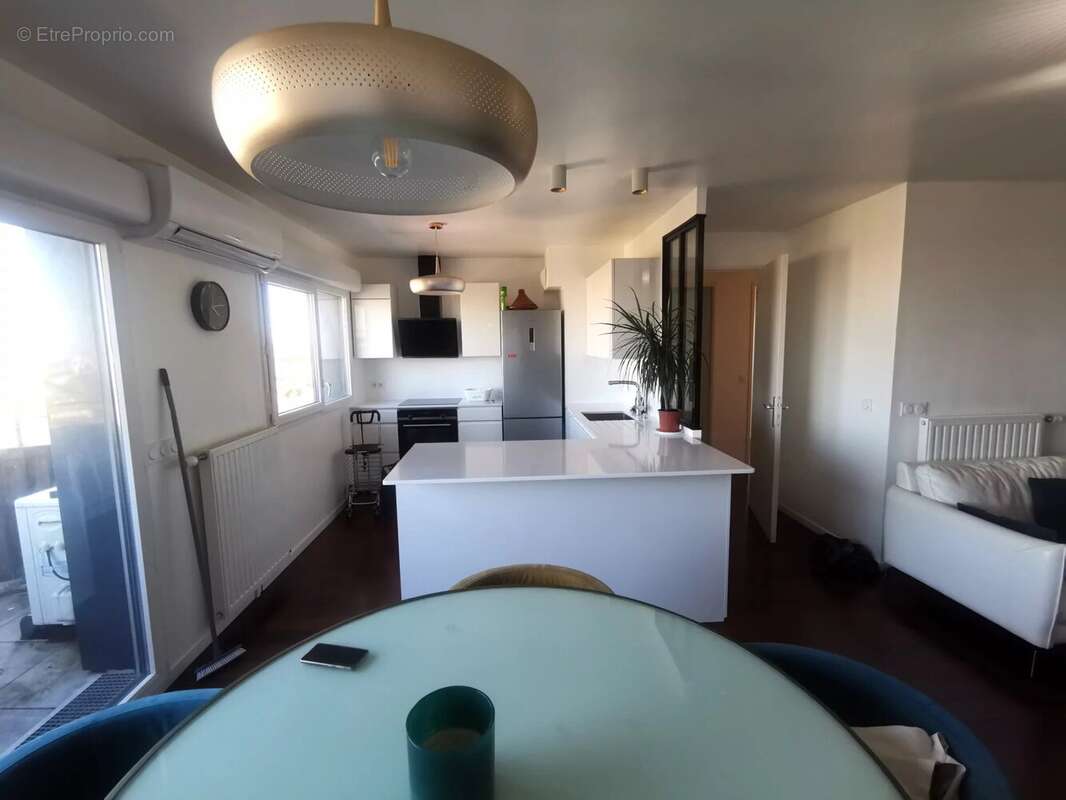 Appartement à VITRY-SUR-SEINE