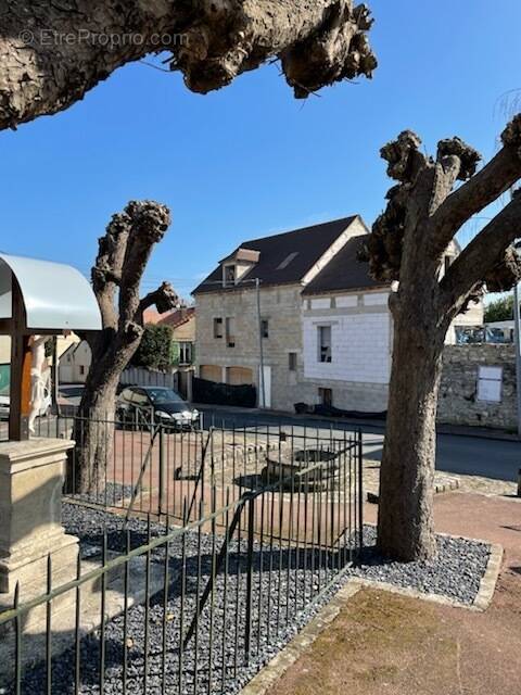 Maison à SURVILLIERS