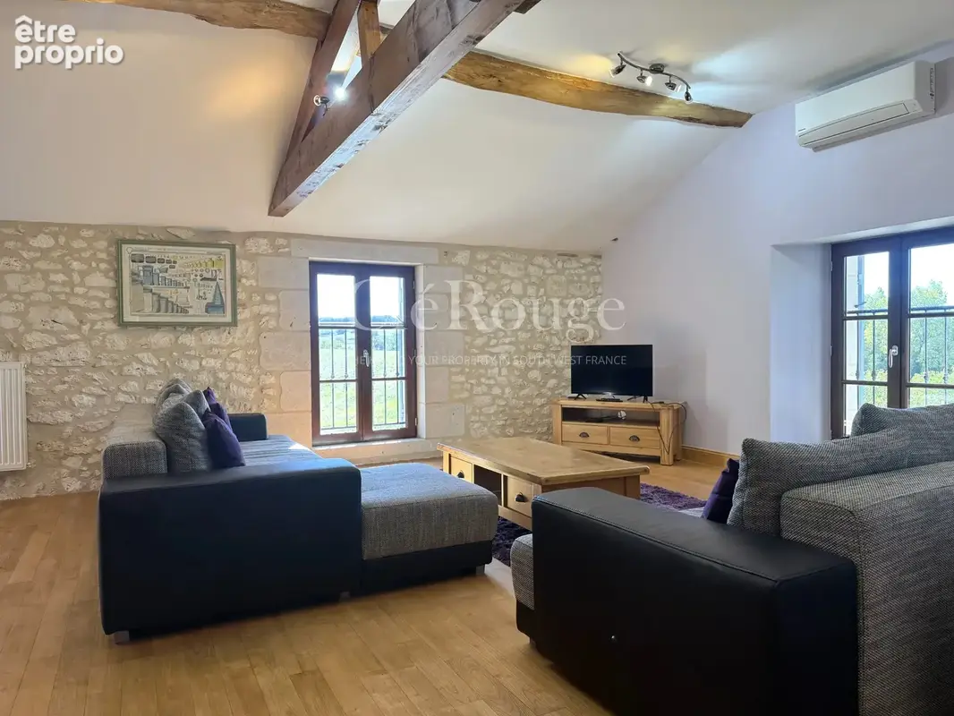 À 10 minutes d'Eymet – Belle propriété en pierre avec piscine, grange et 3,7 hectares - photo 12