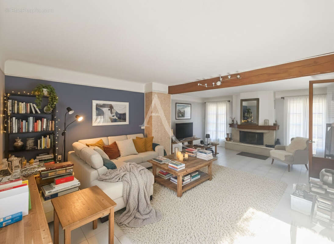 Maison à CONDECOURT