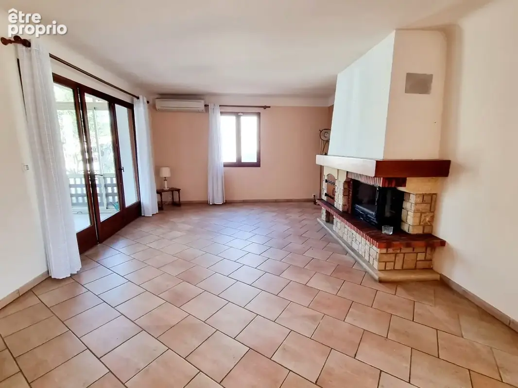 Maison de 127 m2 avec Piscine et sous-sol complet - photo 5