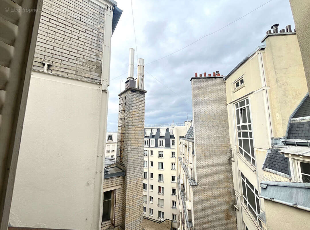 Appartement à PARIS-19E