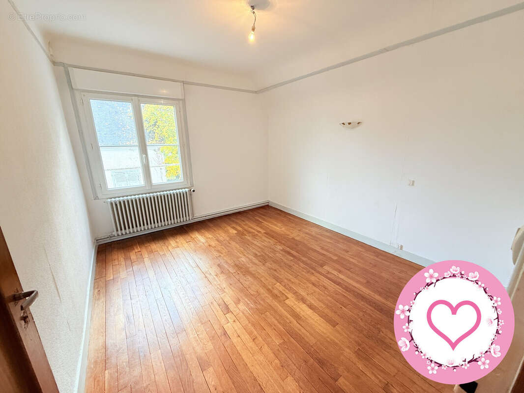 Maison à SULLY-SUR-LOIRE