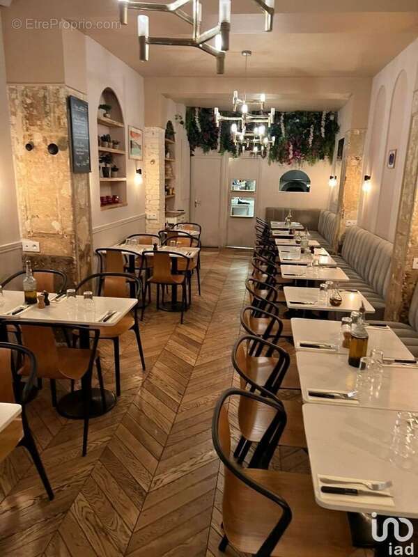 Photo 4 - Commerce à PARIS-11E