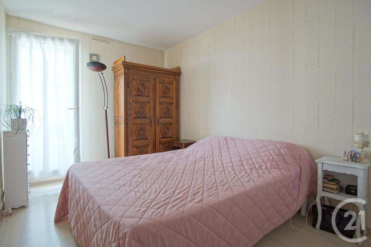 Appartement à BONNEUIL-SUR-MARNE