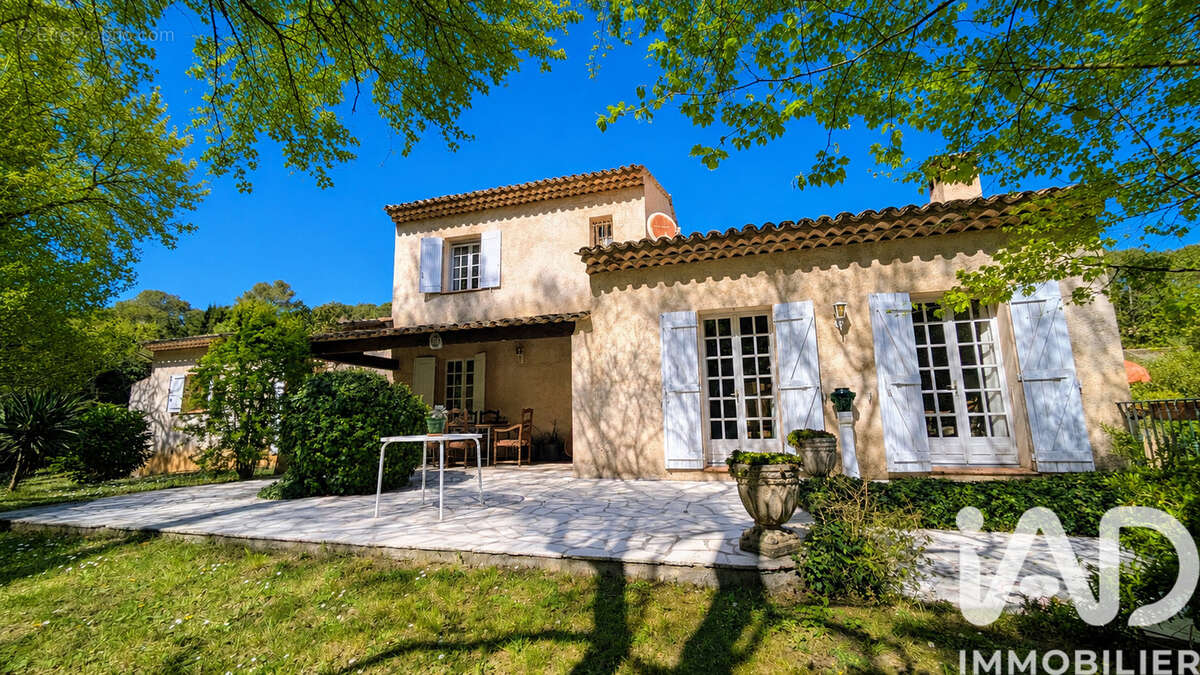 Photo 3 - Maison à ROQUEFORT-LES-PINS