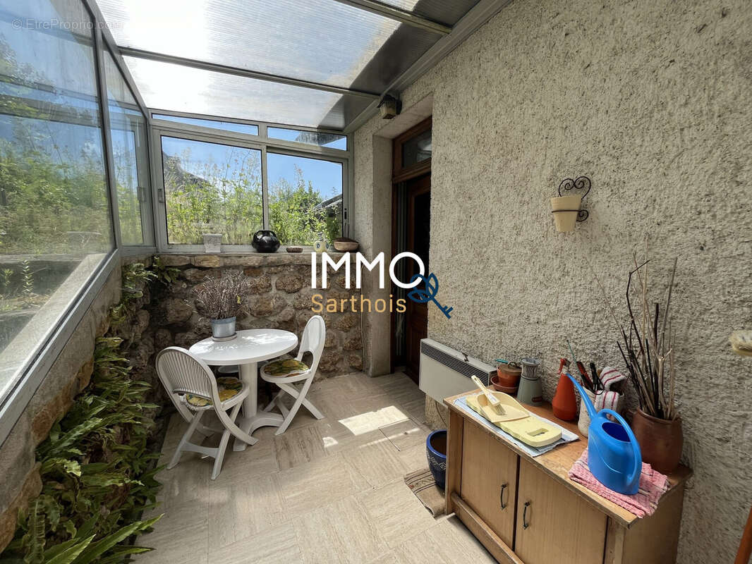 Maison 154 m² à La Chartre-Sur-Le-Loir  - photo 9